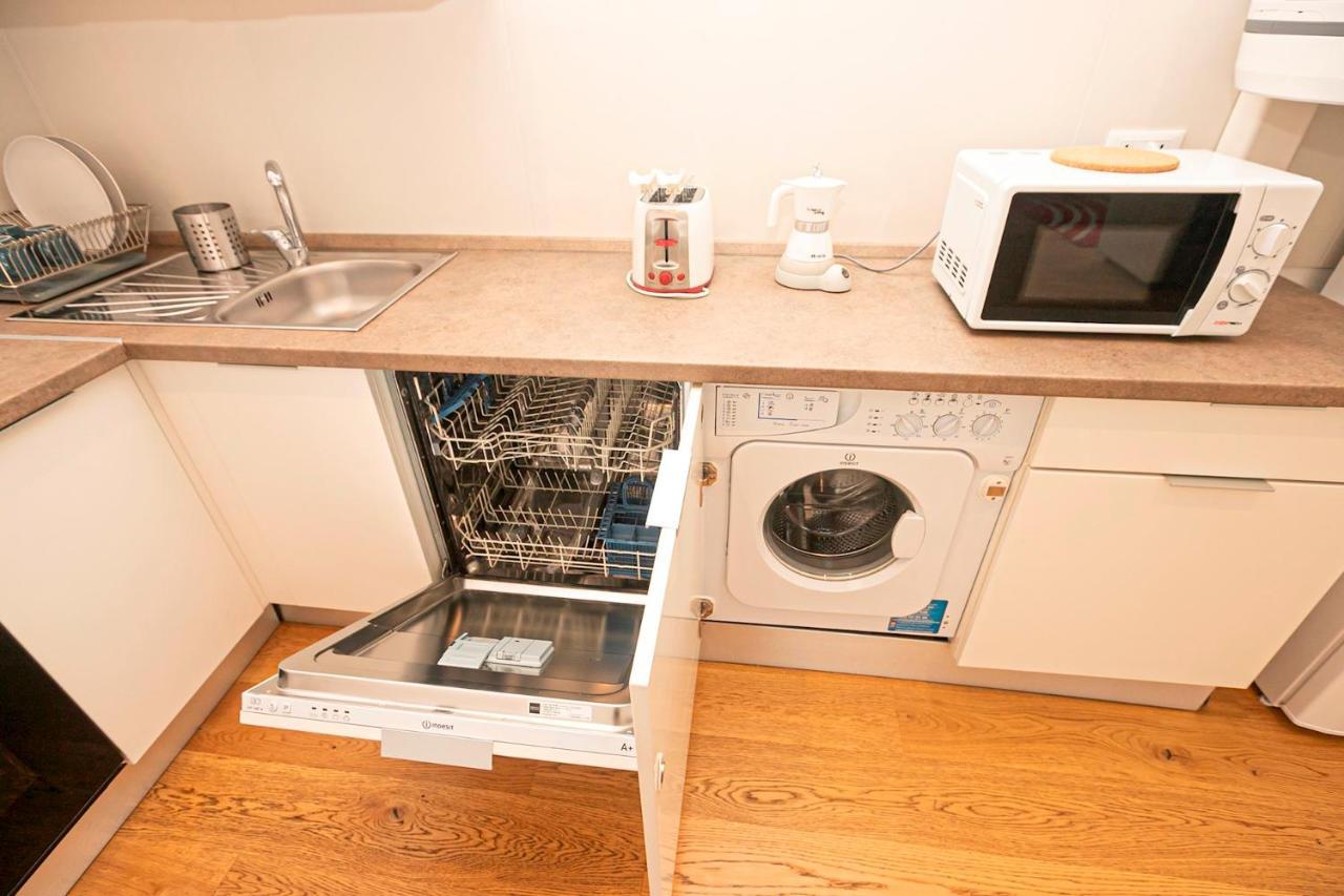 Splendid Apartment Cenova Dış mekan fotoğraf